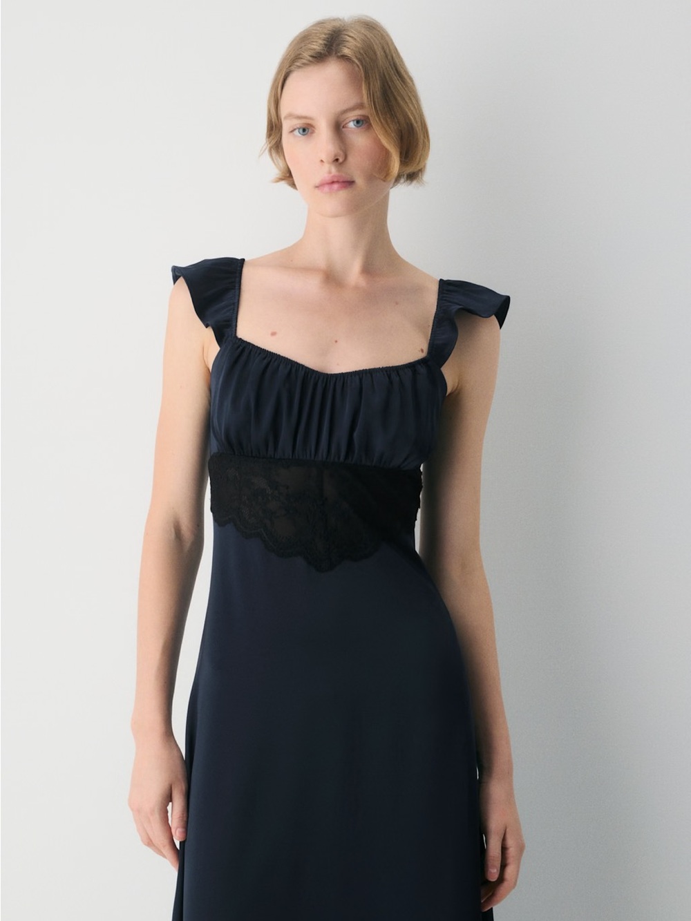 NWT Aritzia “Magnate Satin Dress” in dark night navy by Wilfred - Picture 4 of 11